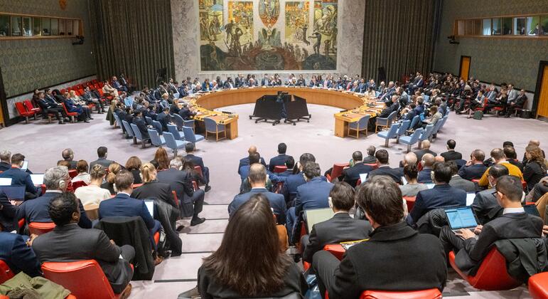 MIDDLE EAST LIVE: UN Security Council meeting in emergency session over